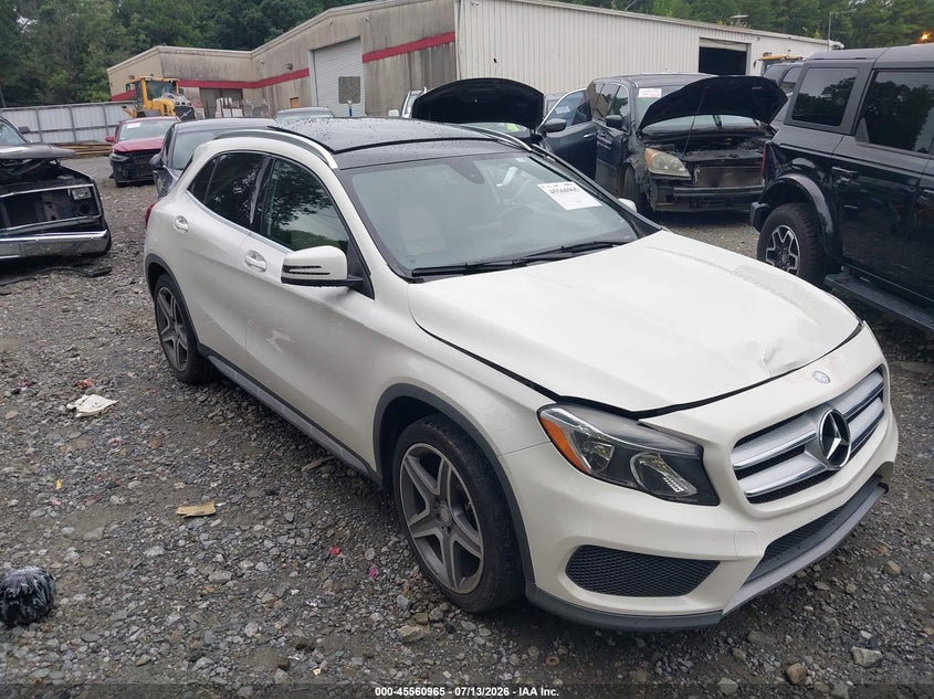 2016 MERCEDES-BENZ GLA 250