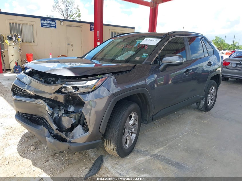 2023 Toyota RAV 4, Front End, IAAI, VIN 2T3W1RFV6PC232737 — photo 2
