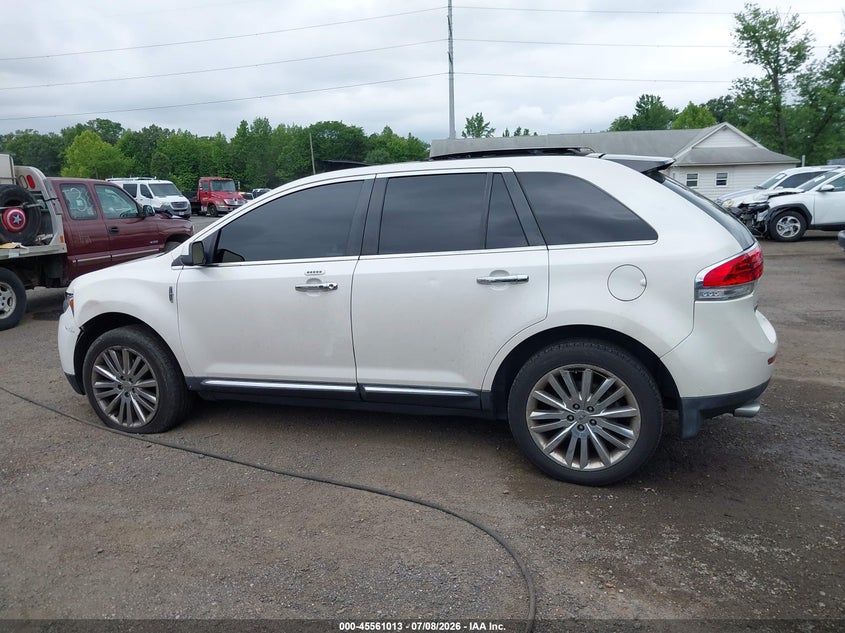 2011 Lincoln Mkx VIN: 2LMDJ8JK8BBJ27223 Lot: 45561013