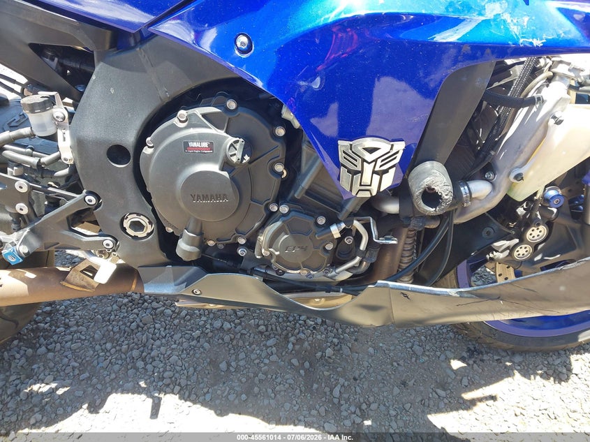 2023 YAMAHA YZFR1 auction photo 8