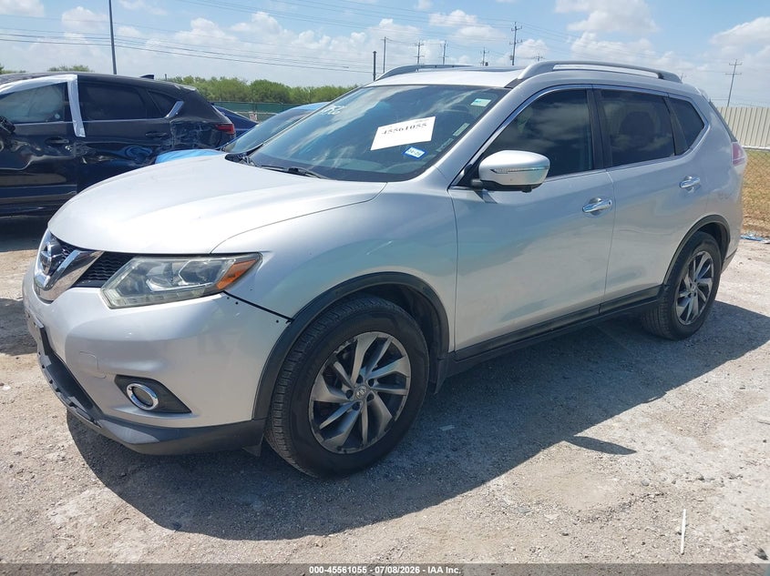 2015 NISSAN ROGUE auction photo 2