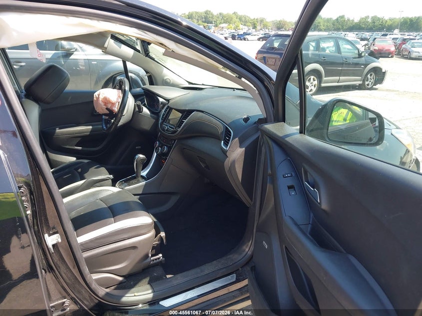 2019 CHEVROLET TRAX auction photo 5