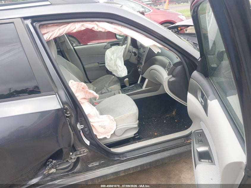 2012 SUBARU FORESTER auction photo 5