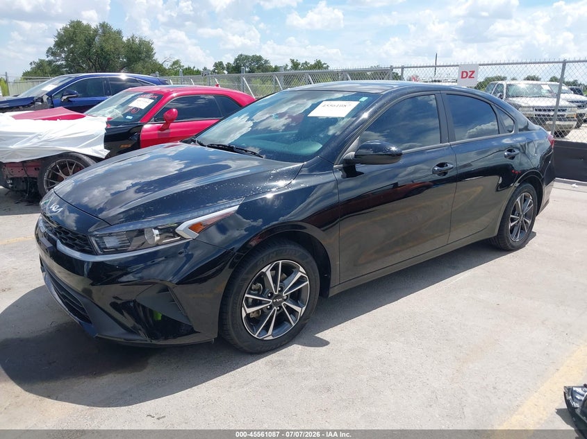 2024 KIA FORTE auction photo 2