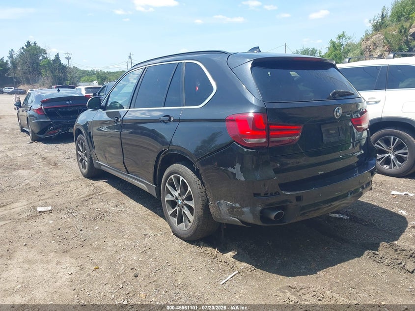 2017 BMW X5 auction photo 3