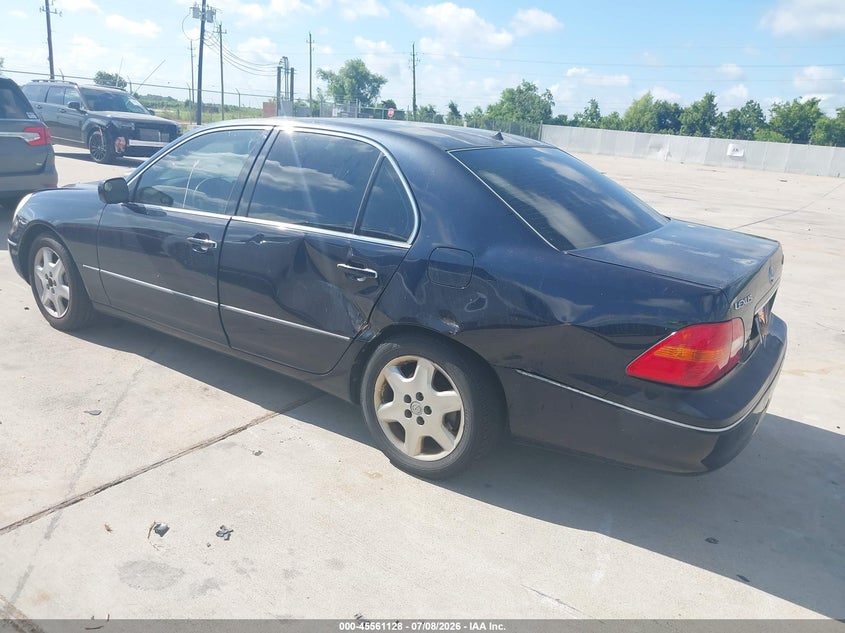 2003 LEXUS LS 430 auction photo 3