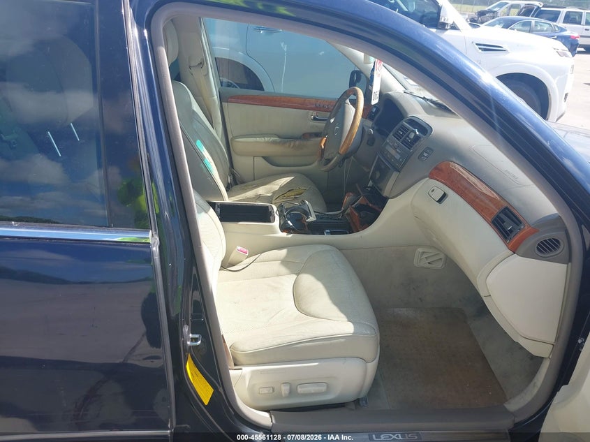 2003 LEXUS LS 430 auction photo 5