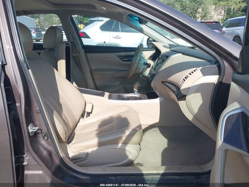 2014 NISSAN ALTIMA auction photo 5