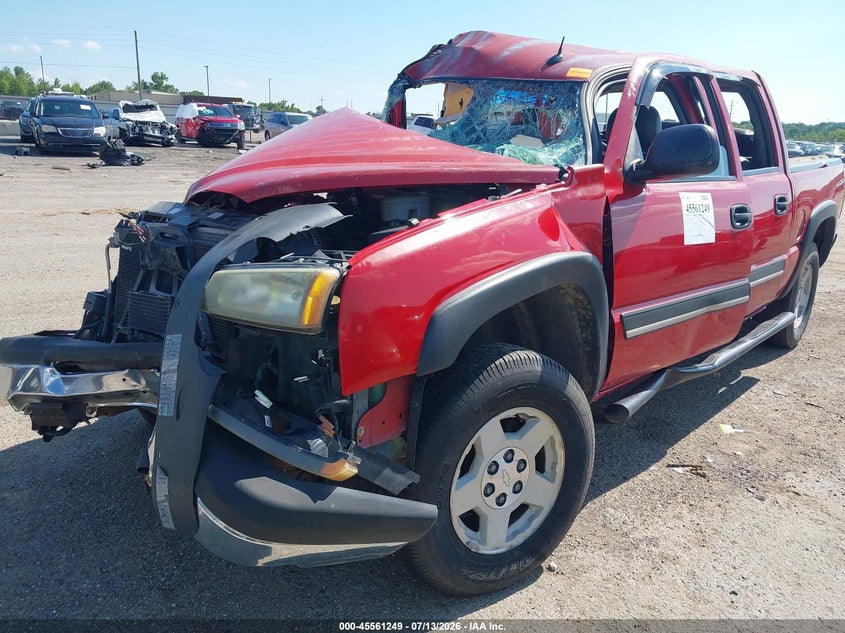 2004 CHEVROLET SILVERADO 1500 auction photo 2