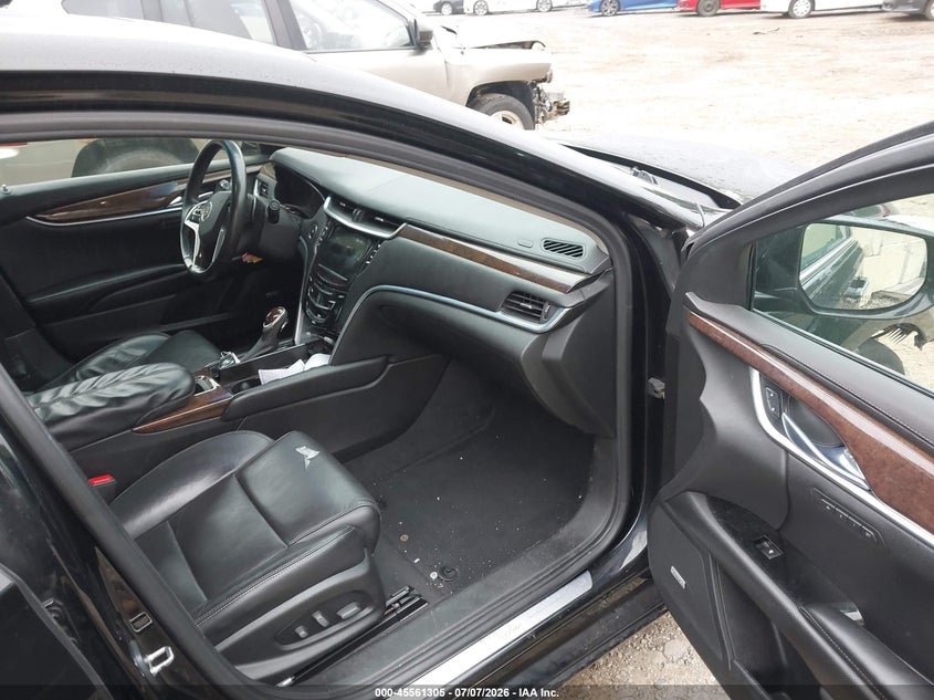 2015 CADILLAC XTS auction photo 5