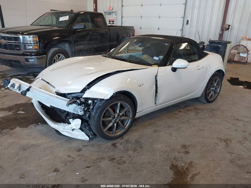 Vin: jm1ndad78n0506786, lot: 46059654, mazda mx-5 miata grand touring 20222