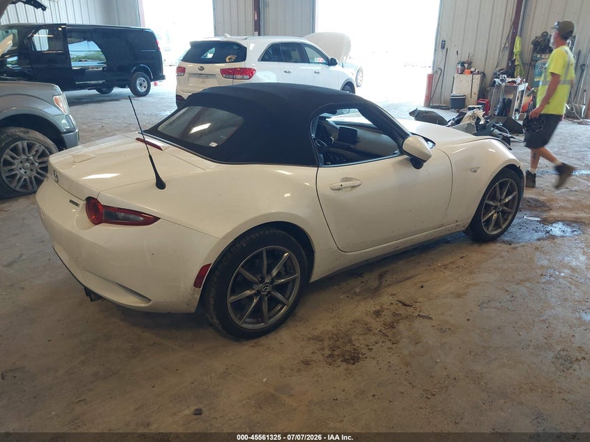 Vin: jm1ndad78n0506786, lot: 46059654, mazda mx-5 miata grand touring 20224