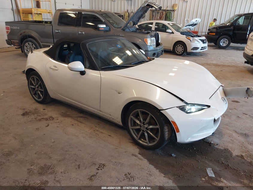 2022 MAZDA MX-5 MIATA auction photo 1