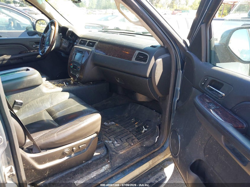 2008 GMC YUKON XL 1500 auction photo 5