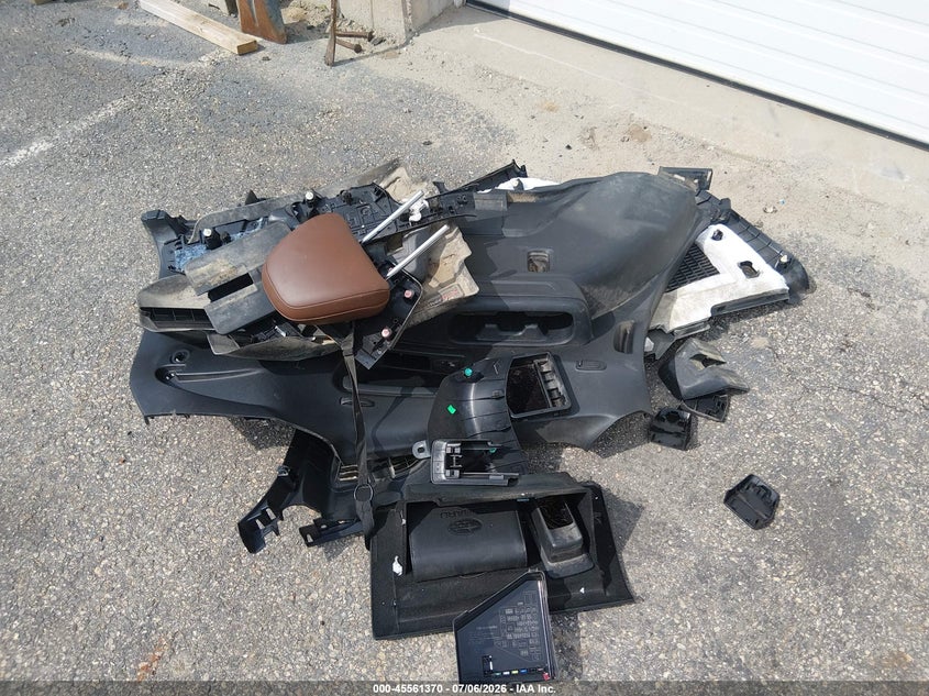 2020 Subaru Ascent Touring VIN: 4S4WMARD4L3443549 Lot: 45561370