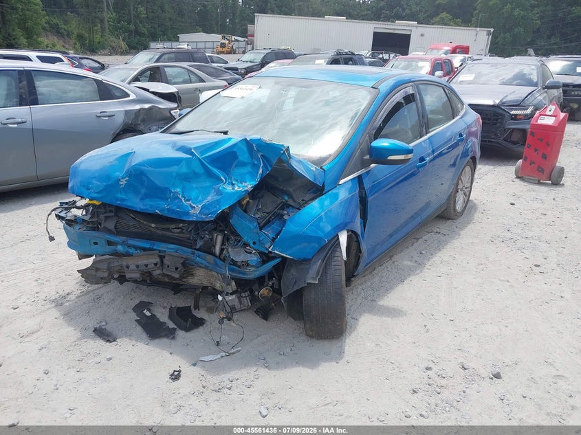 2016 Ford Focus, Front End, IAAI, VIN 1FADP3J24GL242612 — photo 2