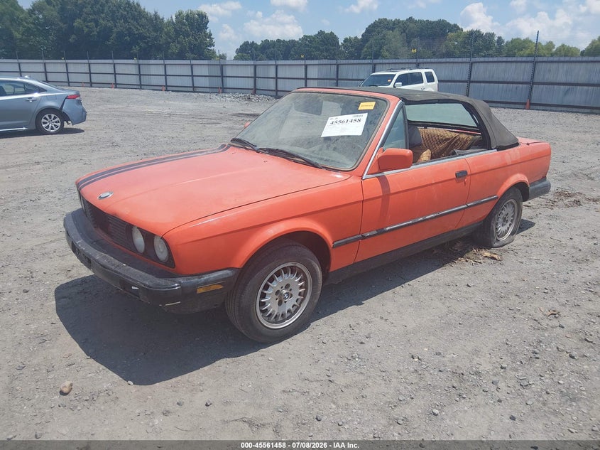 1988 BMW 325 auction photo 2