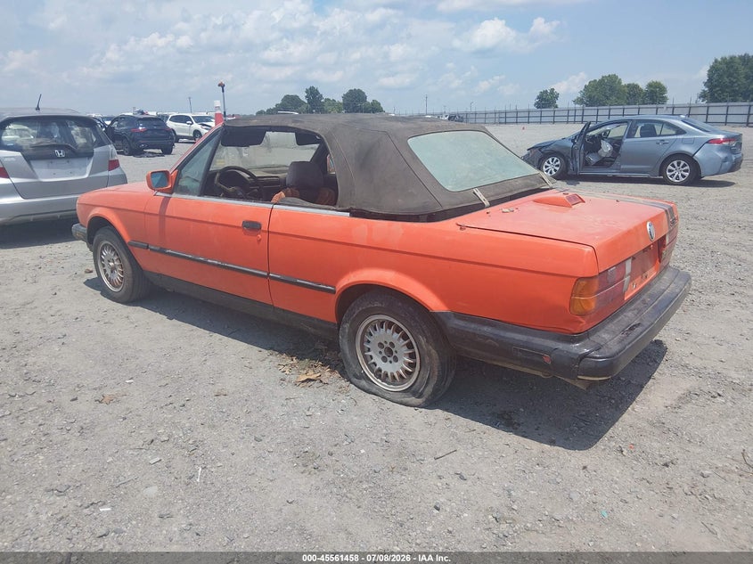 1988 BMW 325 auction photo 3