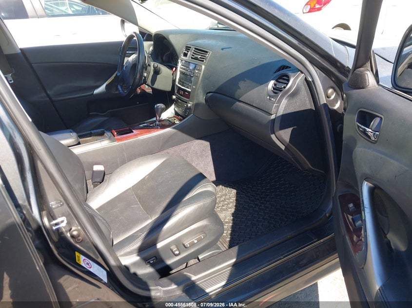 2007 LEXUS IS 250 auction photo 5