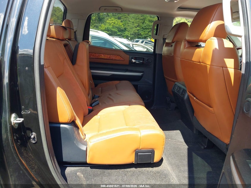 2017 TOYOTA TUNDRA auction photo 8