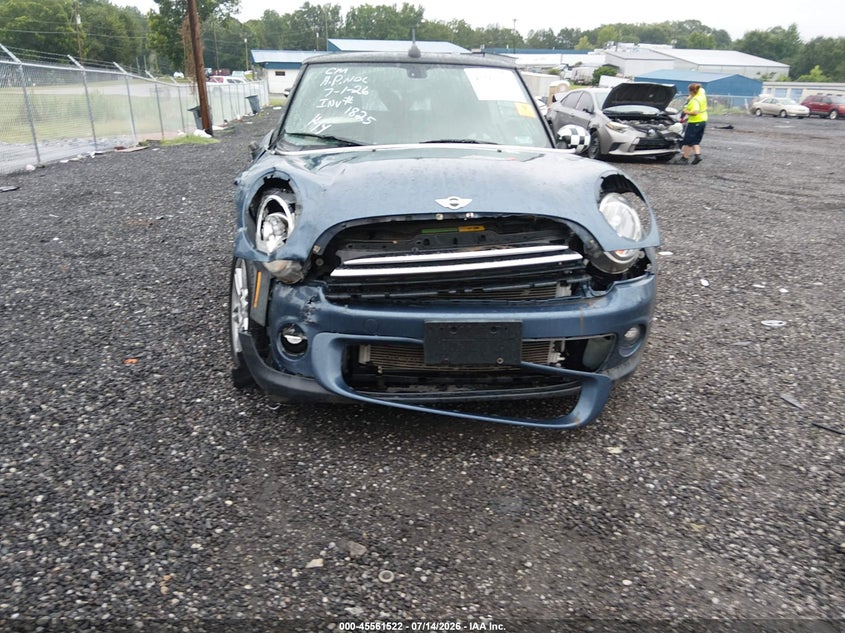 2011 MINI COOPER auction photo 6