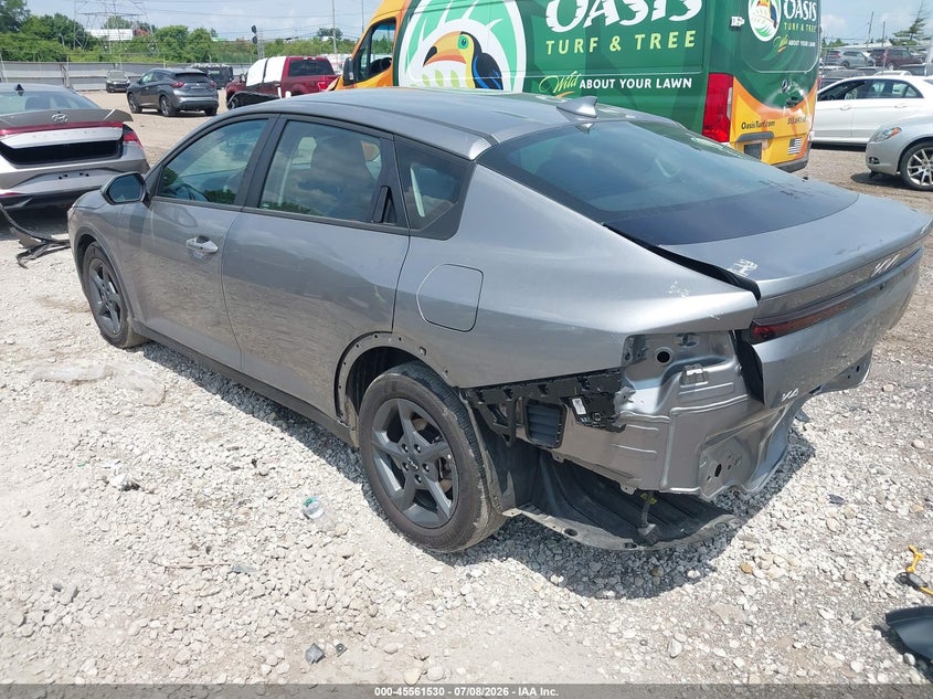 Vin: 3kpft4de0se241906, lot: 46059859, kia k4 lxs 20253