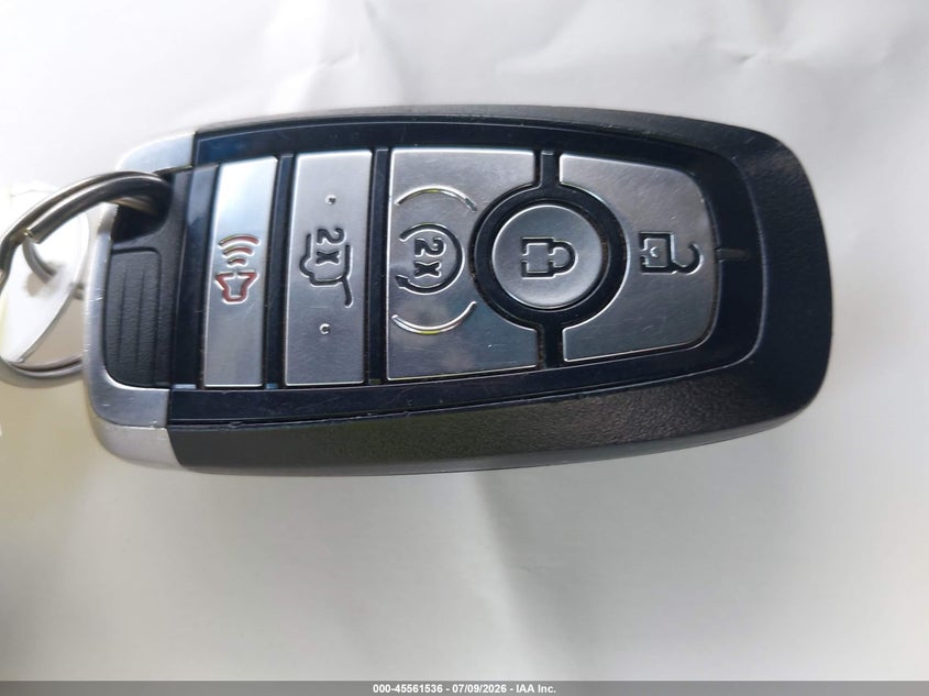 2022 FORD EDGE TITANIUM · Photo 11