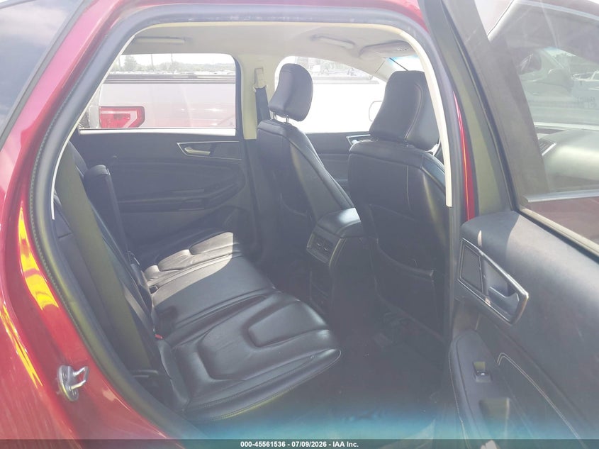 2022 FORD EDGE TITANIUM · Photo 8