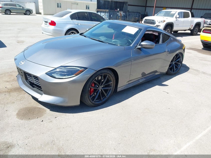 Vin: jn1bz4bh2rm365846, lot: 46059908, nissan z performance auto 20242