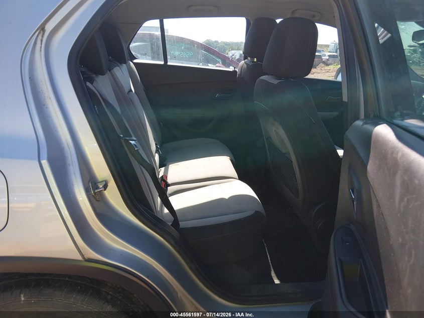 2017 CHEVROLET TRAX auction photo 8