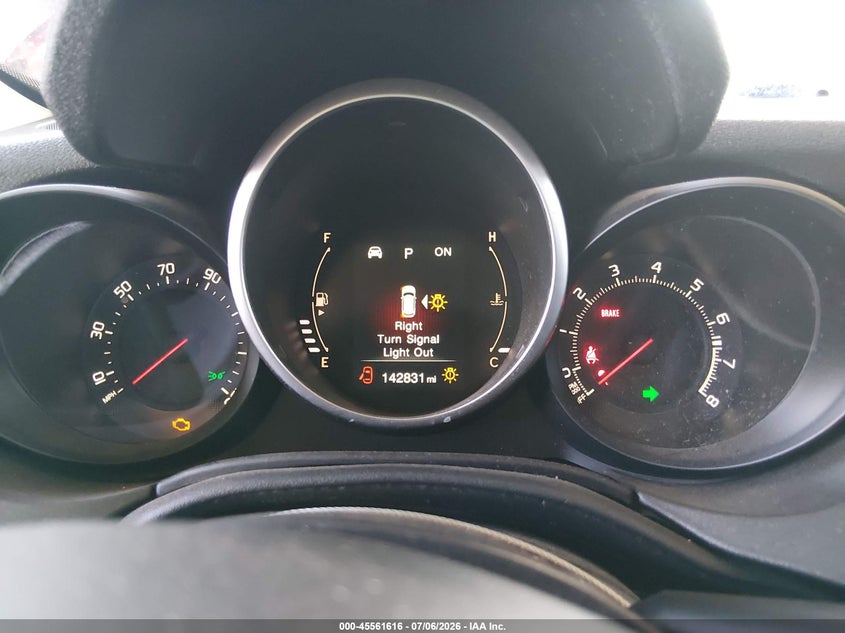 2016 FIAT 500X auction photo 7