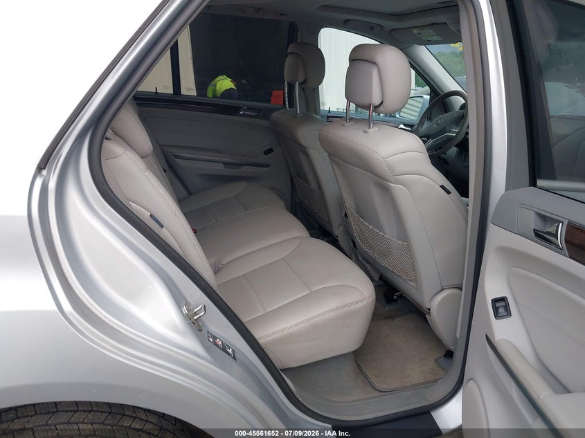 2011 MERCEDES-BENZ ML 350 auction photo 8
