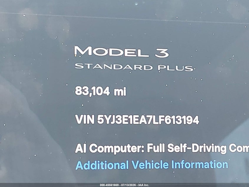 TESLA MODEL 3 - zdjęcie 15