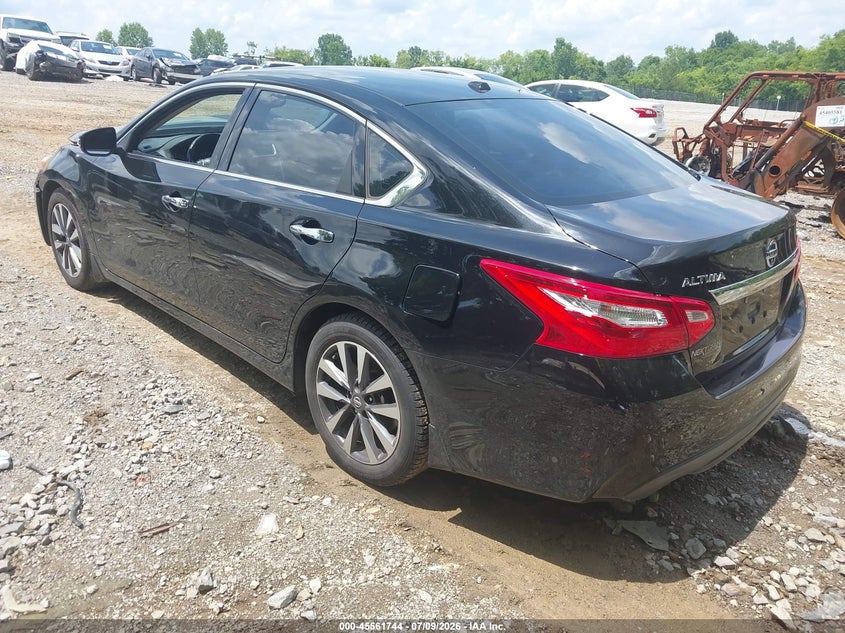 2017 NISSAN ALTIMA auction photo 3