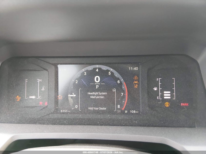 Photo 7 - TOYOTA TACOMA