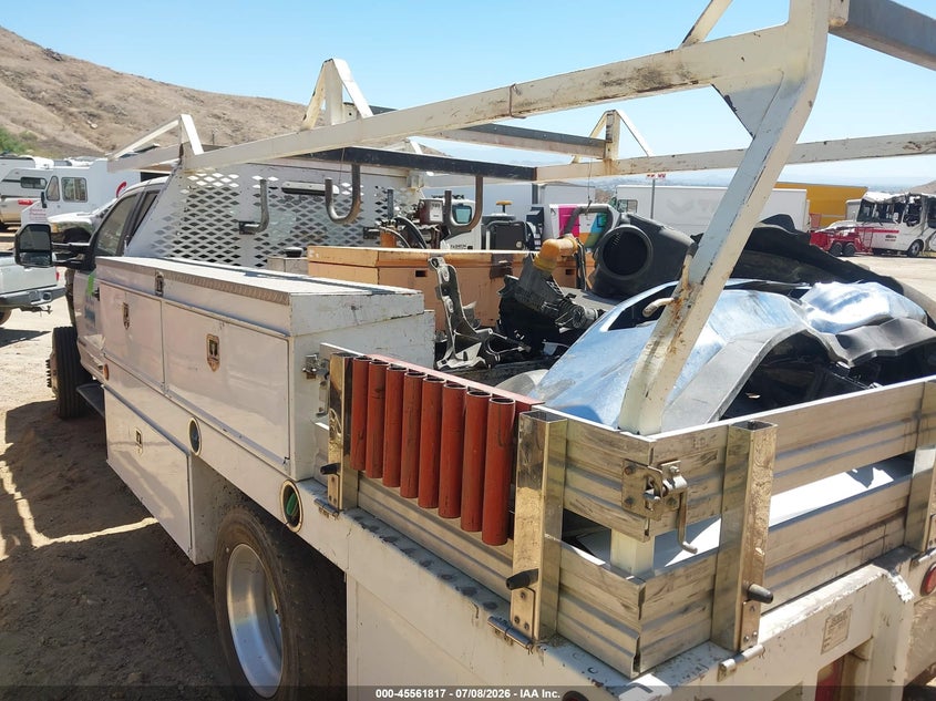 2017 FORD F-450 CHASSIS auction photo 3