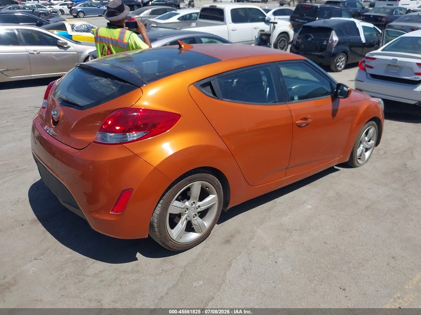 2012 Hyundai Veloster Base W/Black VIN: KMHTC6AD1CU029010 Lot: 45561825