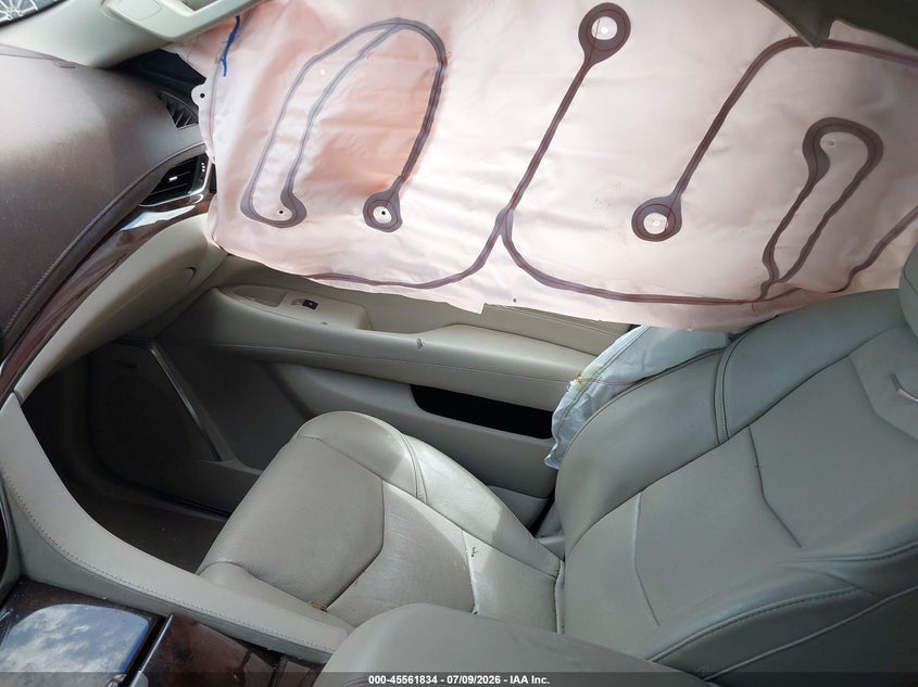 2016 CADILLAC ESCALADE ESV auction photo 5