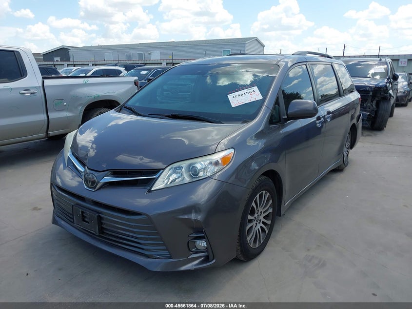 2019 Toyota Sienna, Правий зад, IAAI, VIN 5TDYZ3DC8KS017658 — фото 2