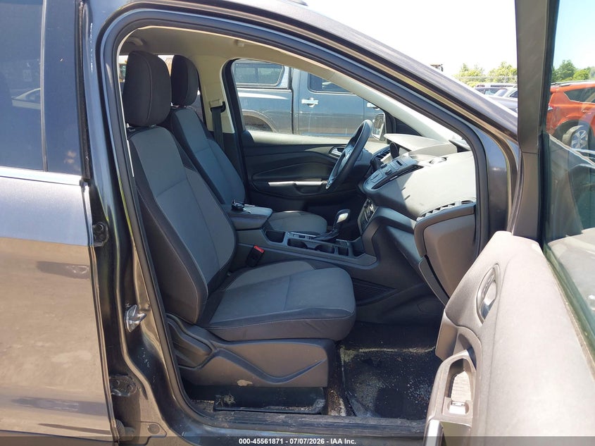 2018 FORD ESCAPE auction photo 5