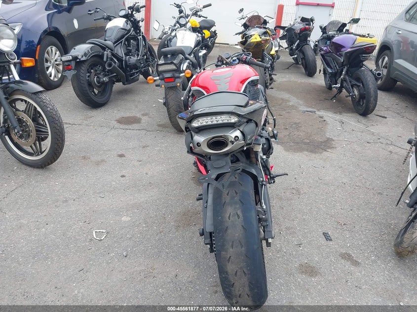 2018 Honda Cbr600 Rr VIN: JH2PC40J9JK400450 Lot: 45561877