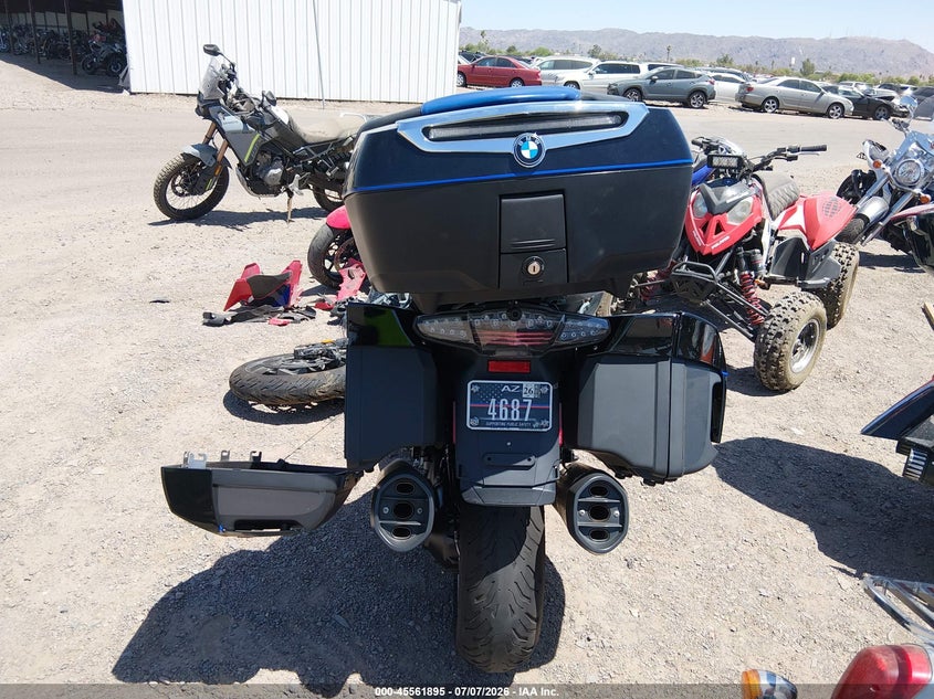 2022 BMW K1600 auction photo 6