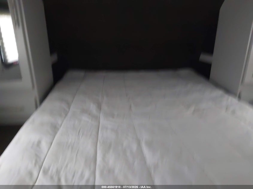 2020 KEYSTONE RV BULLET auction photo 8