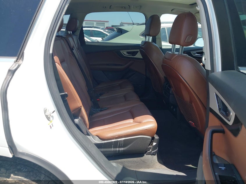 2018 Audi Q7 2.0T Premium VIN: WA1LHAF72JD043730 Lot: 45561929