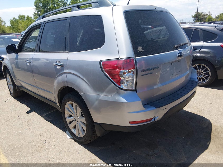 Vin: jf2shbdc3ch442473, lot: 46060337, subaru forester 2.5x premium 20123