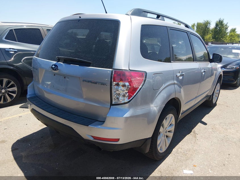 Vin: jf2shbdc3ch442473, lot: 46060337, subaru forester 2.5x premium 20124