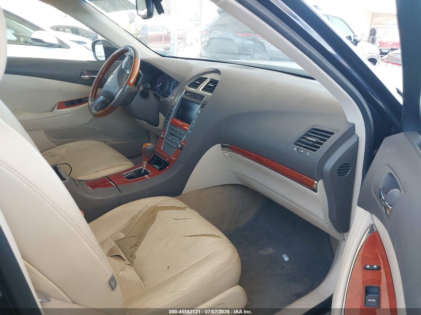 2010 LEXUS ES 350 auction photo 5