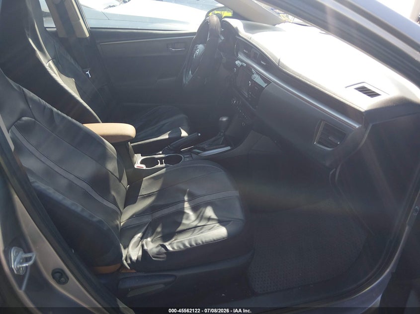 2014 TOYOTA COROLLA auction photo 5