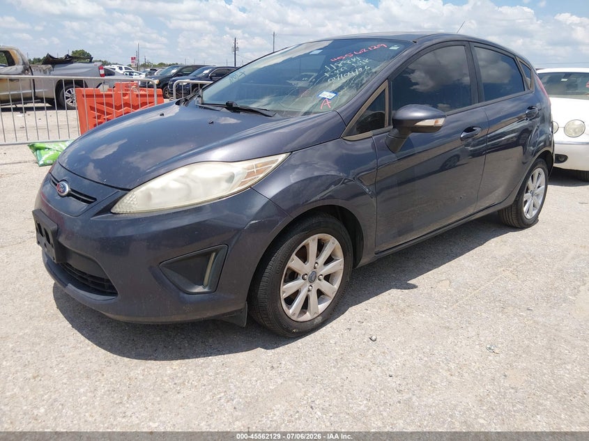 2013 Ford Fiesta Se VIN: 3FADP4EJ8DM118814 Lot: 45562129