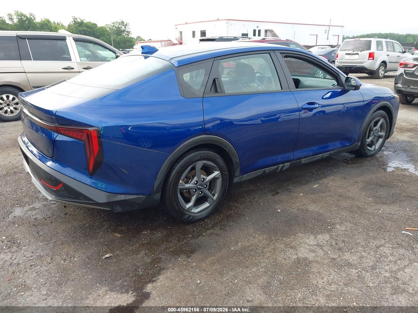 Vin: 3kpft4dexse009152, lot: 46060485, kia k4 lxs 20254